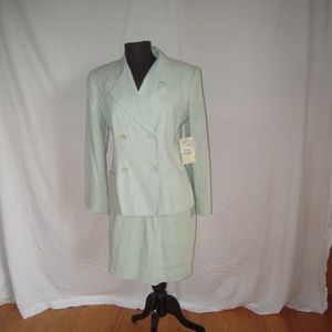 Barami tailored suit & skirt aqua green color NEW